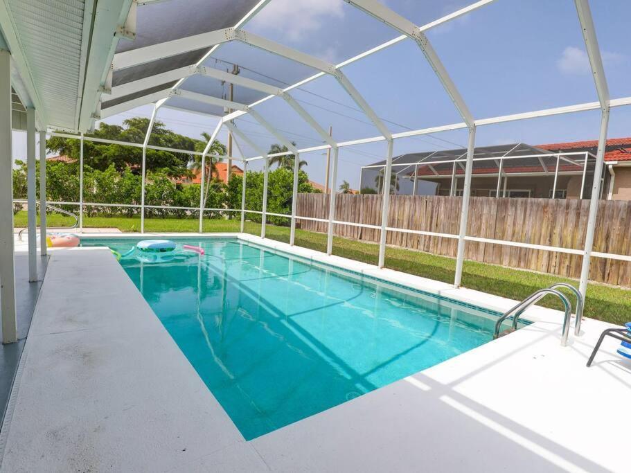 Elevated 1152 - Serene Family Friendly 4 Bed Pool Home Marco Island Dış mekan fotoğraf